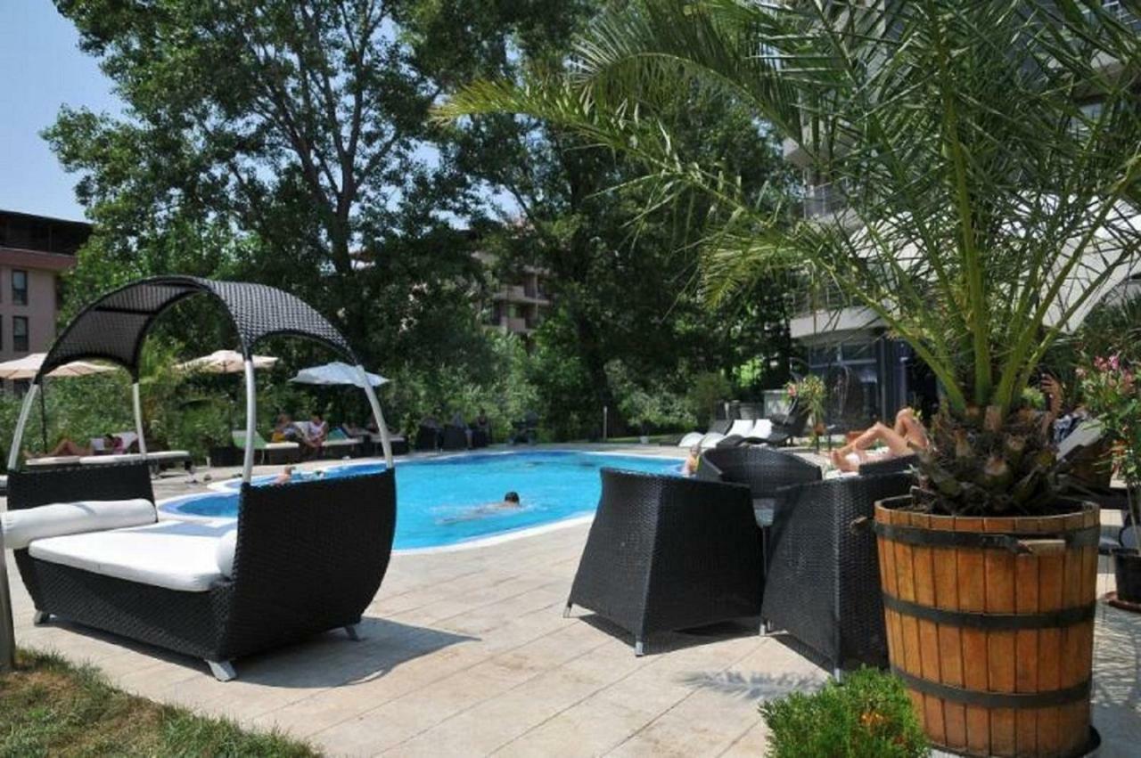 Hotel Mida Slantchev Briag Extérieur photo
