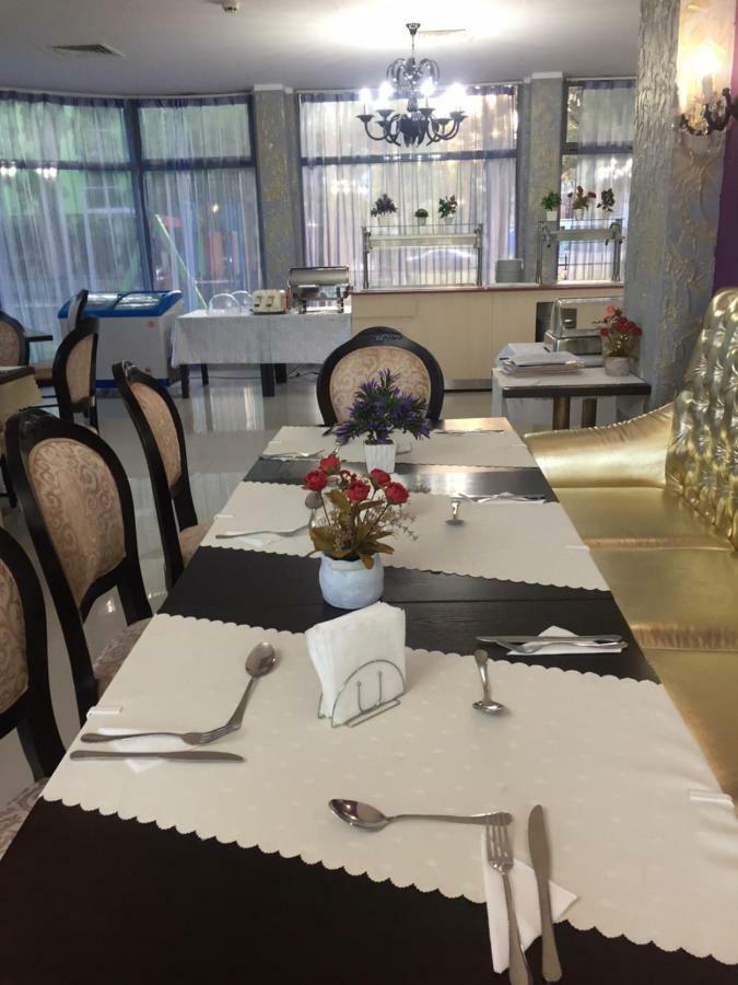 Hotel Mida Slantchev Briag Extérieur photo